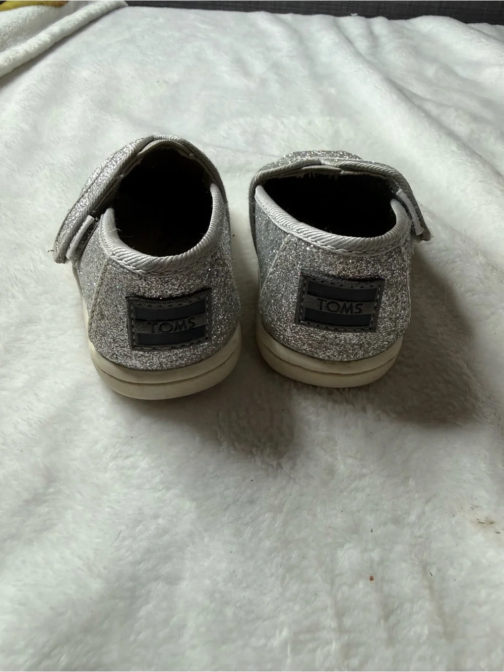 Toms sparkling glitter
